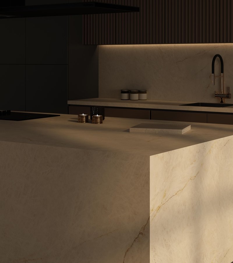 CRYSTAL LUXOR Collection 5